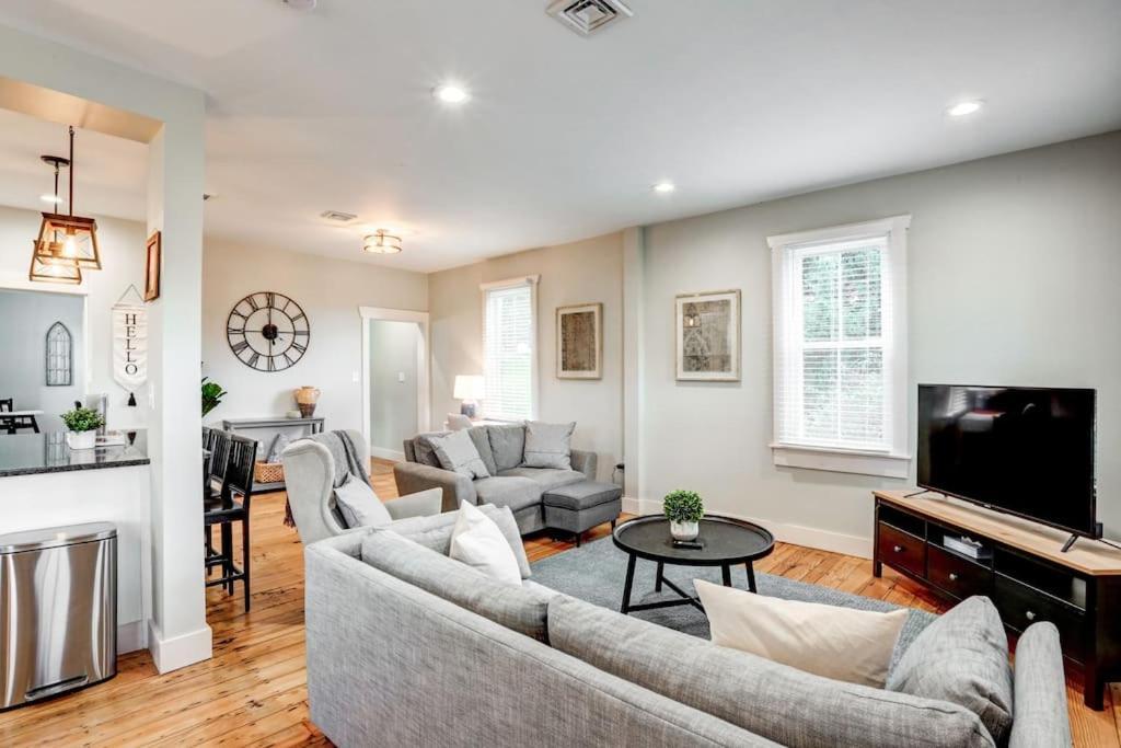 Beautiful Farmhouse Close To Lanc Hershey Etown Mount Joy المظهر الخارجي الصورة